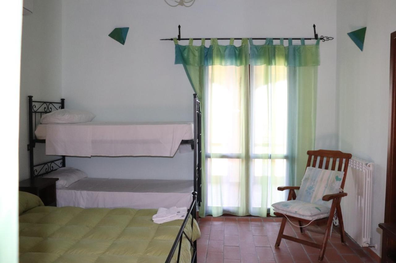 B&B Casale Roshlee Gualdo Cattaneo Zewnętrze zdjęcie